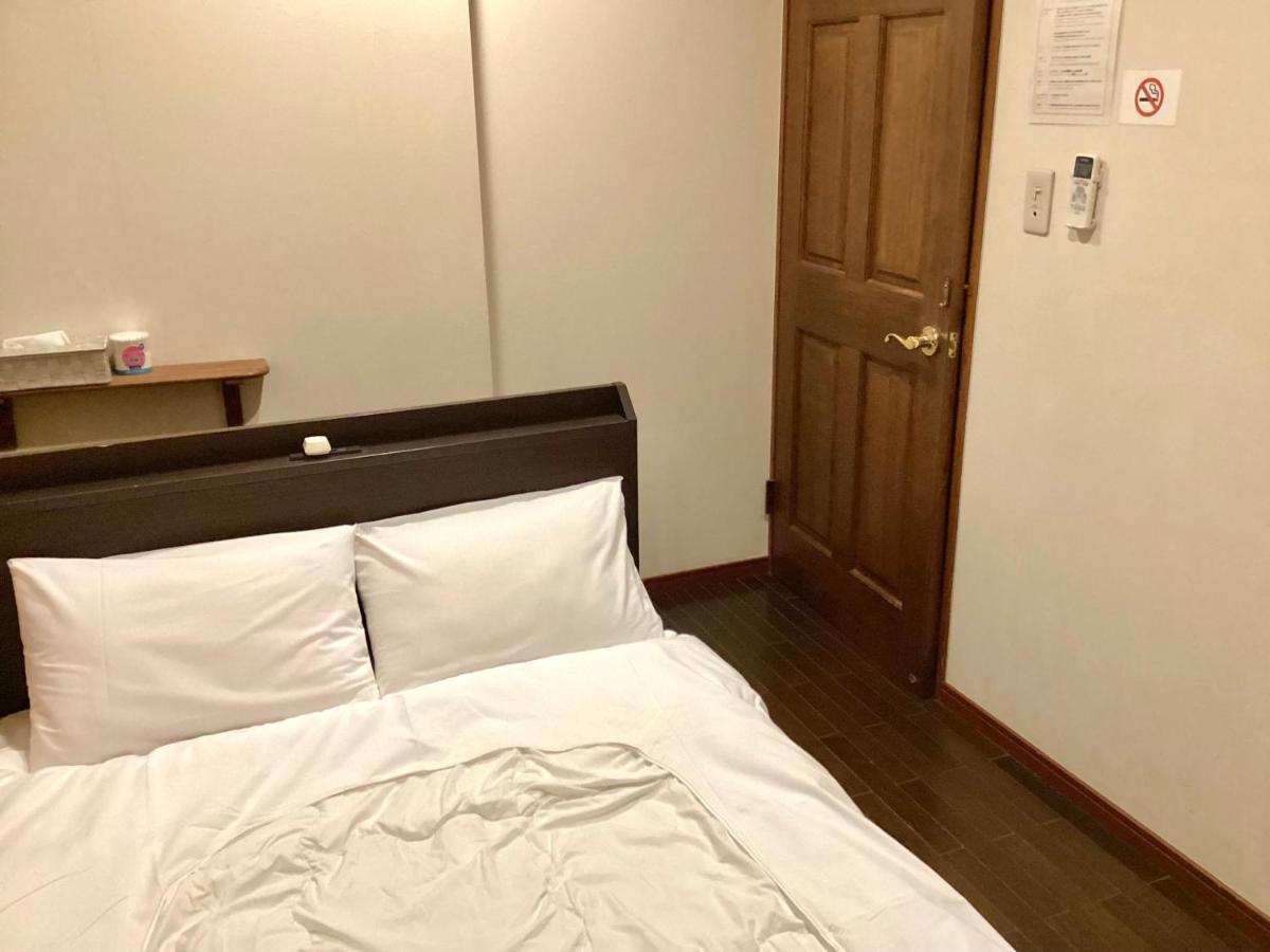 Iza Kamakura Guest House And Bar Buitenkant foto